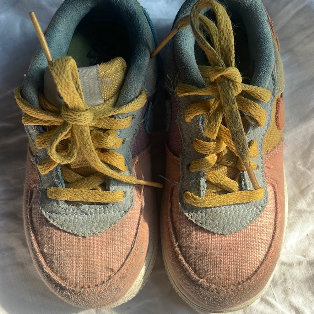 LV 8 Next Nature Toddler Girl Size 9C